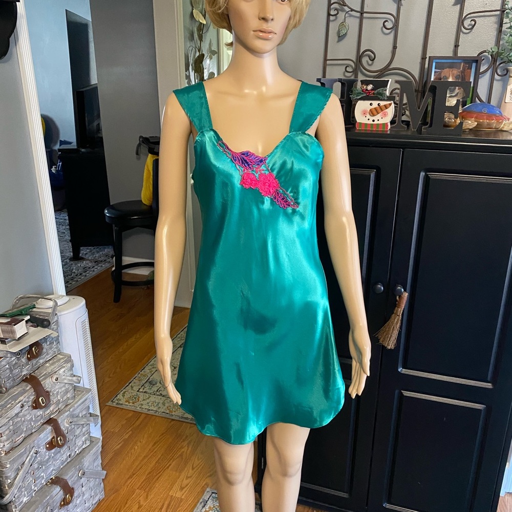 Pinx Gown SZ SM‎